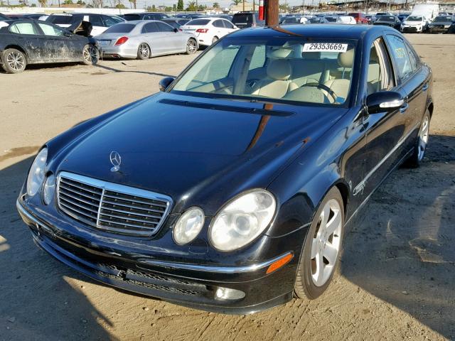 WDBUF65J13A332353 - 2003 MERCEDES-BENZ E 320 BLACK photo 2