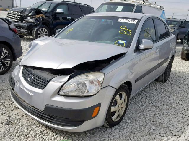 KNADE223996448959 - 2009 KIA RIO BASE SILVER photo 2