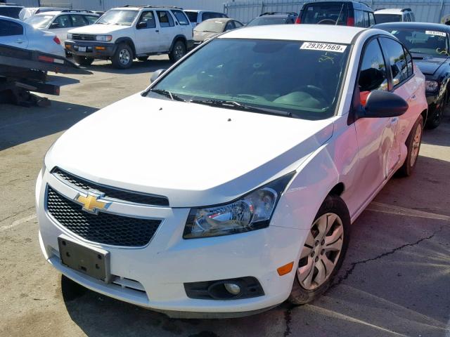 1G1PA5SG1E7247196 - 2014 CHEVROLET CRUZE LS WHITE photo 2