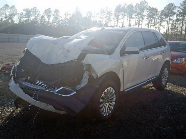 2LMDJ6JK4CBL02718 - 2012 LINCOLN MKX WHITE photo 2