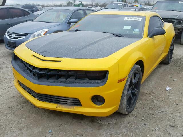 2G1FT1EW3B9180922 - 2011 CHEVROLET CAMARO 2SS YELLOW photo 2