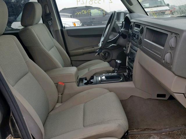 1J8HG48N86C230830 - 2006 JEEP COMMANDER GREEN photo 5