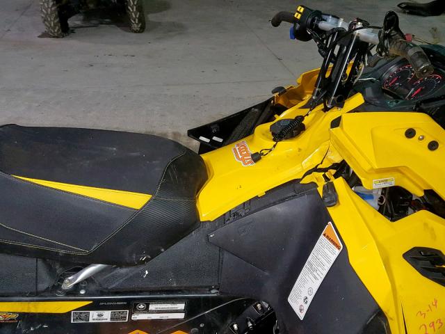 2BPSUDDA2DV000592 - 2013 SKI DOO MX Z TNT YELLOW photo 5