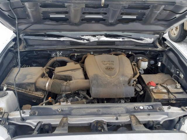 5TFDZ5BNXHX020417 - 2017 TOYOTA TACOMA DOU SILVER photo 7