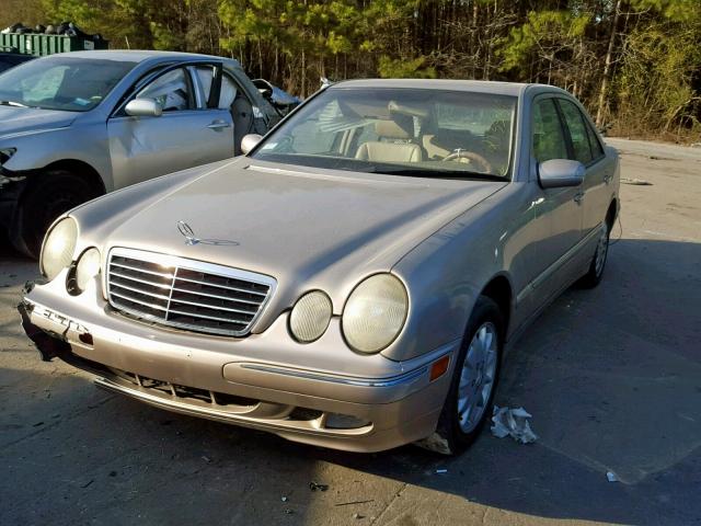 WDBJF65J21B272822 - 2001 MERCEDES-BENZ E 320 TAN photo 2