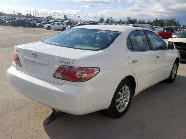 JTHBF30G020015122 - 2002 LEXUS ES 300 WHITE photo 4