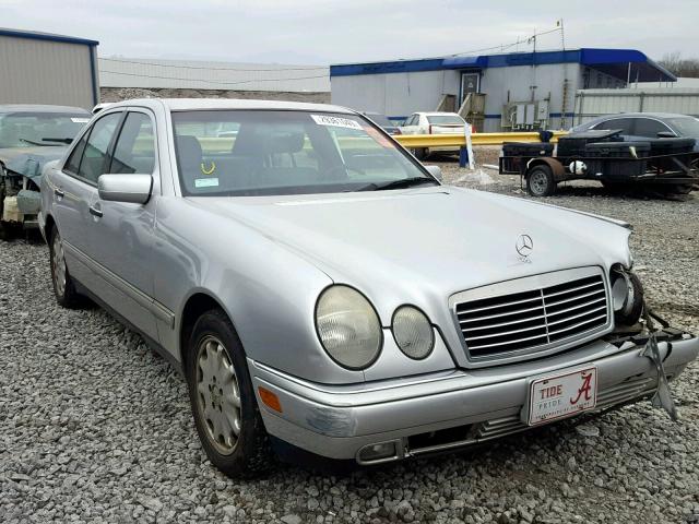 WDBJF55F3VJ025830 - 1997 MERCEDES-BENZ E 320 SILVER photo 1