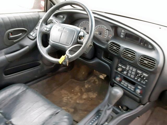 1G2WP12K1YF312299 - 2000 PONTIAC GRAND PRIX MAROON photo 9