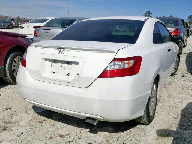 2HGFG11286H527852 - 2006 HONDA CIVIC DX WHITE photo 4