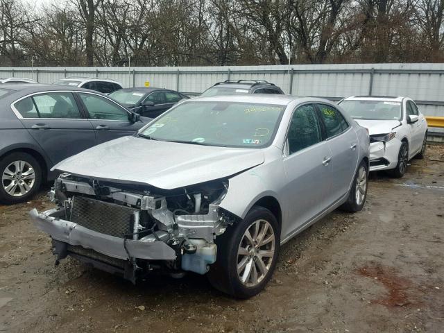 1G11E5SA2GF135683 - 2016 CHEVROLET MALIBU LIM SILVER photo 2