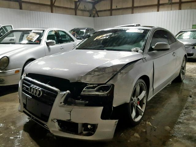 WAULFAFR2AA007645 - 2010 AUDI A5 PREMIUM SILVER photo 2