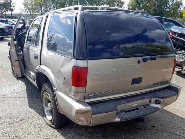 1GNCS13W7Y2389790 - 2000 CHEVROLET BLAZER TAN photo 3