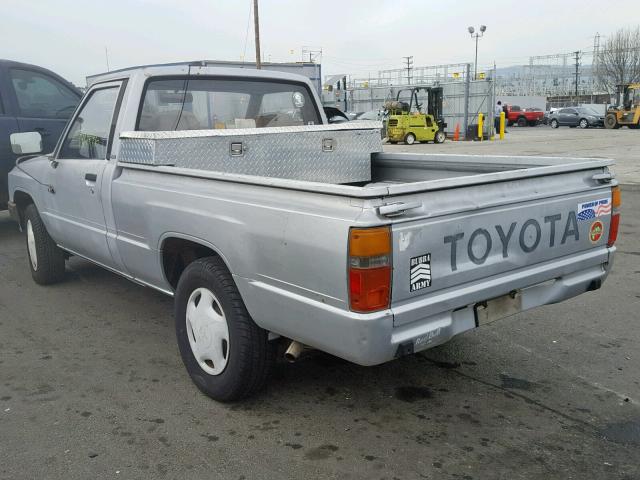 JT4RN50R3J5150466 - 1988 TOYOTA PICKUP 1/2 SILVER photo 3