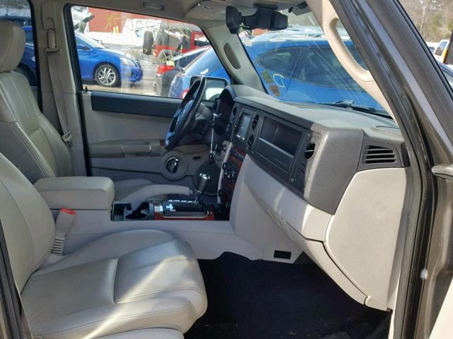 1J8HG58N06C318003 - 2006 JEEP COMMANDER GREEN photo 5