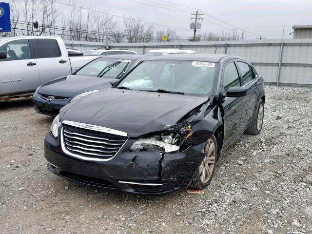 1C3CCBAB6DN735644 - 2013 CHRYSLER 200 LX BLACK photo 2