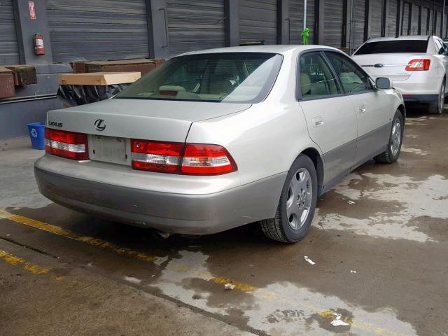 JT8BF28G010310394 - 2001 LEXUS ES 300 GRAY photo 4