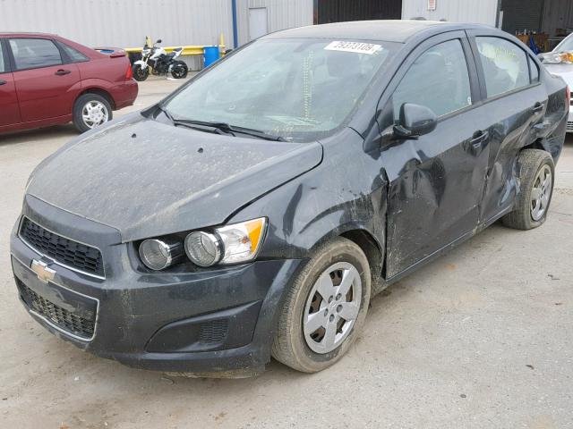 1G1JA5SH3G4119562 - 2016 CHEVROLET SONIC LS 灰色 照片 2