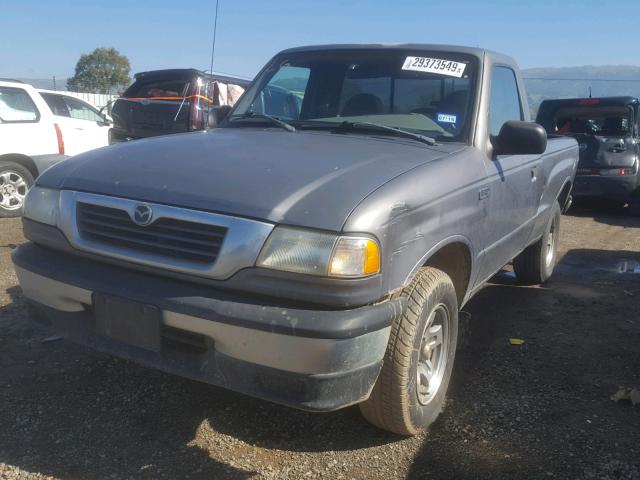 4F4YR12C4XTM09320 - 1999 MAZDA B2500 SILVER photo 2