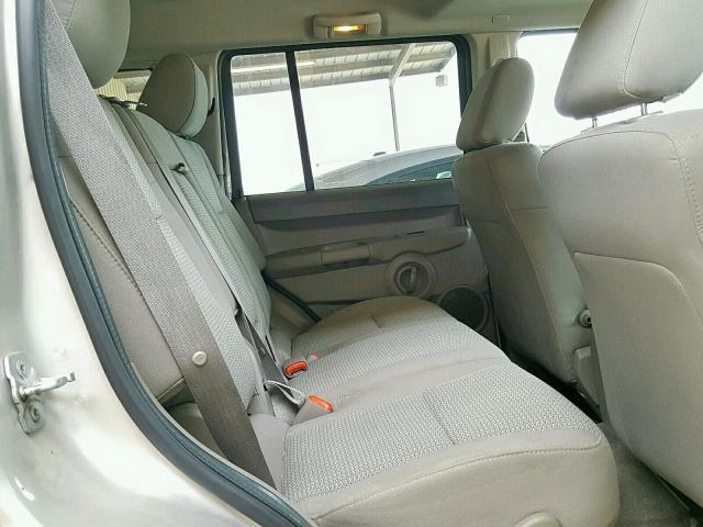 1J8HH48P57C673033 - 2007 JEEP COMMANDER BEIGE photo 6