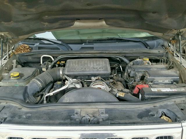 1J8HH48P57C673033 - 2007 JEEP COMMANDER BEIGE photo 7