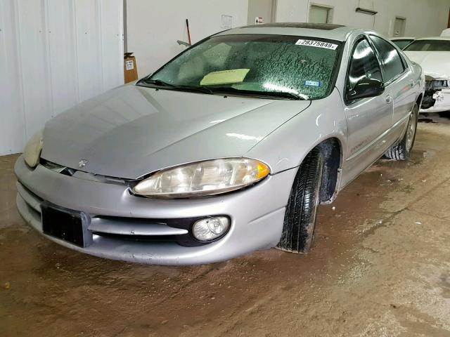 2B3HD76V4YH293459 - 2000 DODGE INTREPID R SILVER photo 2