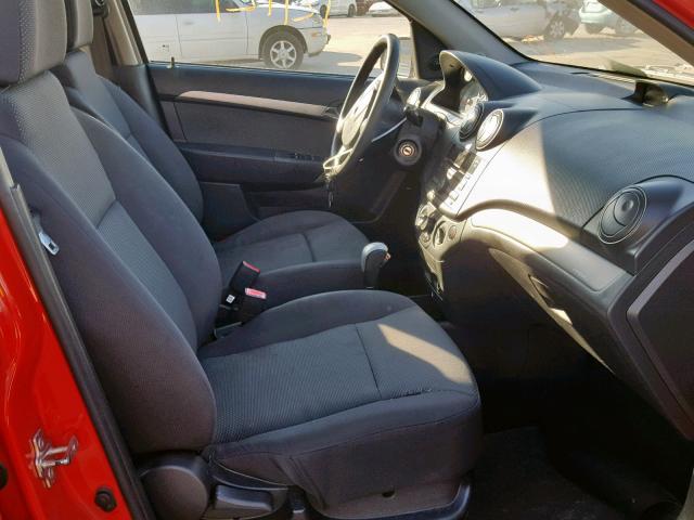 KL1TD56E69B623620 - 2009 CHEVROLET AVEO LS RED photo 5