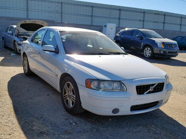 YV1RS592562551356 - 2006 VOLVO S60 2.5T WHITE photo 1