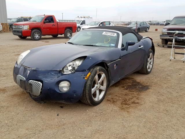 1G2MB33BX6Y110742 - 2006 PONTIAC SOLSTICE BLUE photo 2