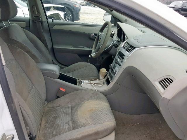 1G1ZB5E08CF187215 - 2012 CHEVROLET MALIBU LS WHITE photo 5