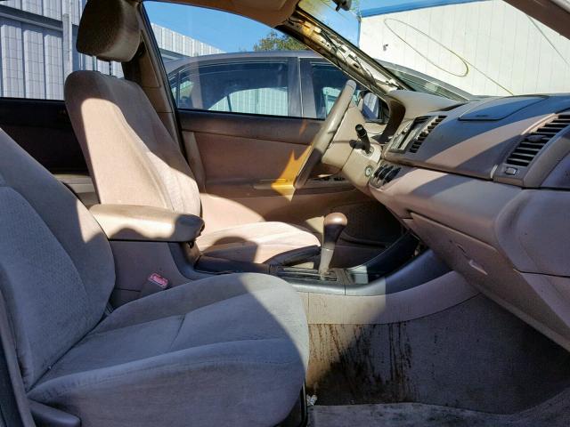 4T1BE32K74U924164 - 2004 TOYOTA CAMRY LE GOLD photo 5