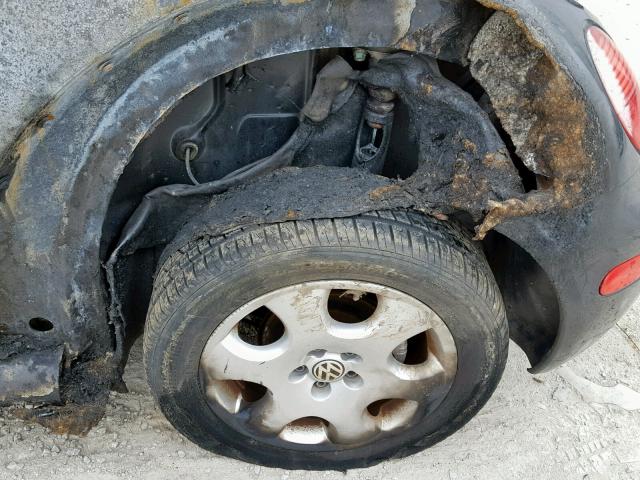 3VWCK21C12M434291 - 2002 VOLKSWAGEN NEW BEETLE Schwarz Foto 10
