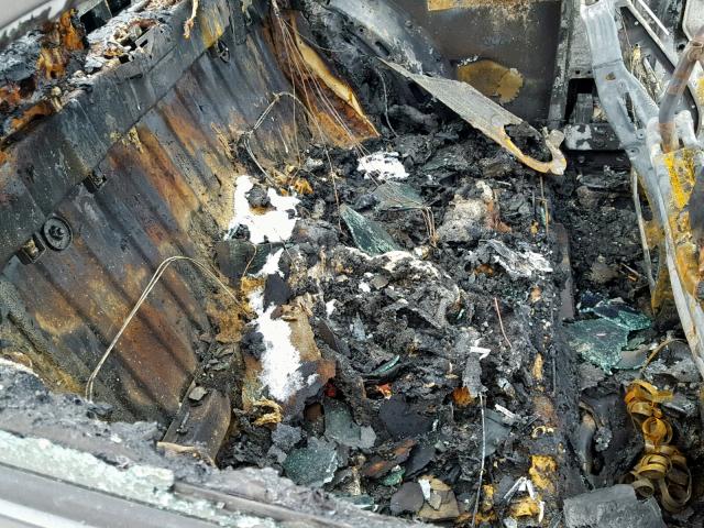 3VWCK21C12M434291 - 2002 VOLKSWAGEN NEW BEETLE Schwarz Foto 6