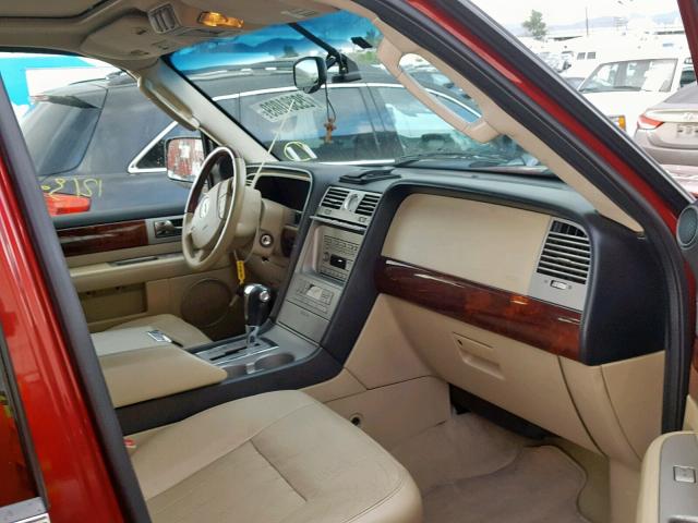 5LMFU27585LJ07839 - 2005 LINCOLN NAVIGATOR Қызыл фото 5