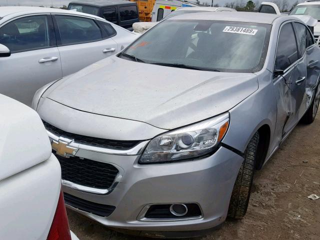 1G11E5SA7GF131760 - 2016 CHEVROLET MALIBU 银色 照片 2