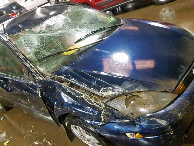 1FAFP34333W269628 - 2003 FORD FOCUS SE C BLUE photo 9