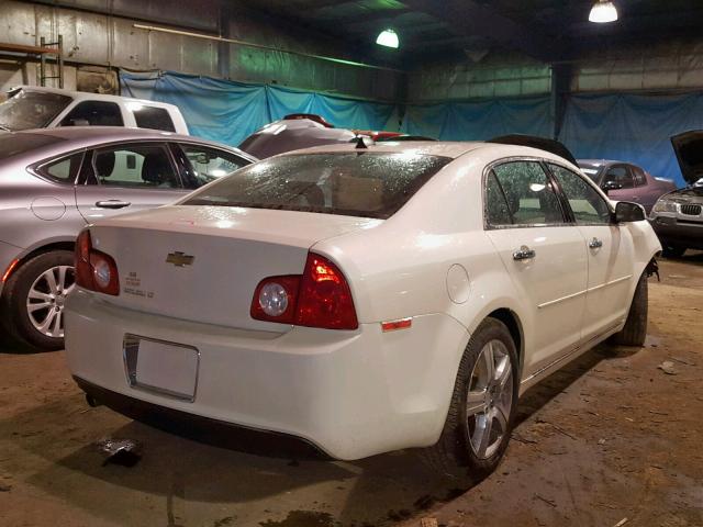 1G1ZC5E09CF326572 - 2012 CHEVROLET MALIBU 1LT 白色 照片 4