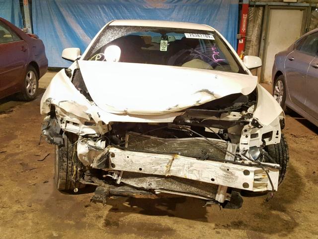 1G1ZC5E09CF326572 - 2012 CHEVROLET MALIBU 1LT 白色 照片 9