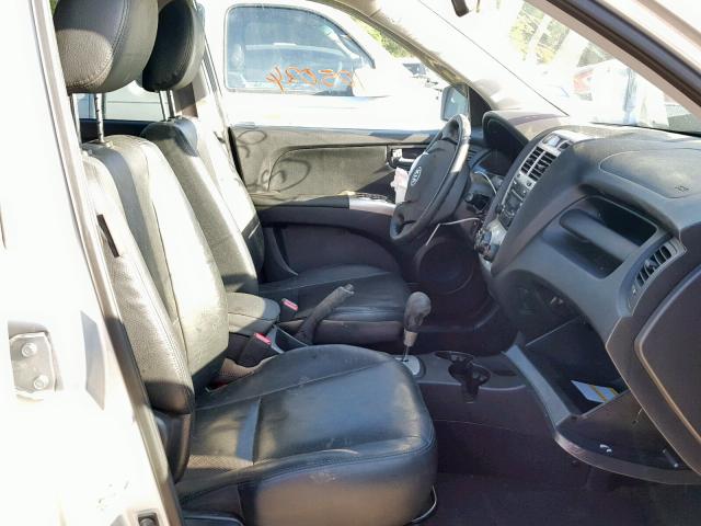 KNDJF723087506773 - 2008 KIA SPORTAGE E SILVER photo 5