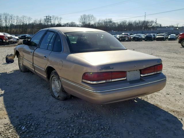 2FALP74W5VX133917 - 1997 FORD CROWN VICT GOLD photo 3