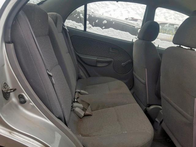 KNADC125146301920 - 2004 KIA RIO SILVER photo 6