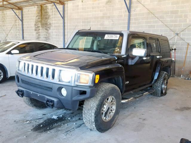 5GTDN136468165738 - 2006 HUMMER H3 BLACK photo 2