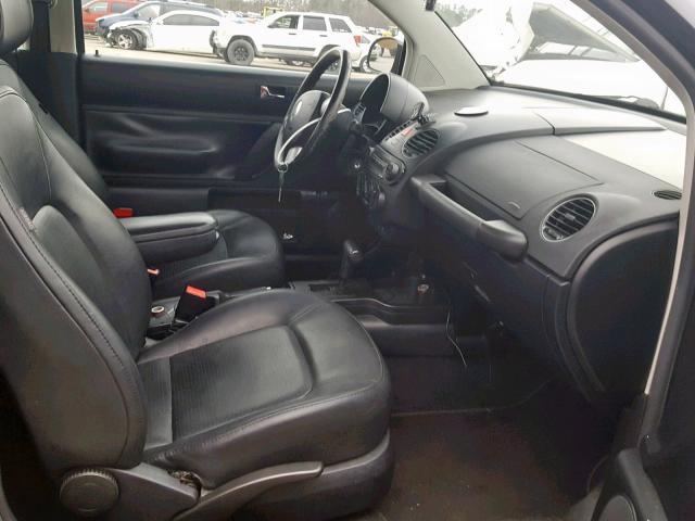 3VWPW31C59M506955 - 2009 VOLKSWAGEN NEW BEETLE Qara foto 5