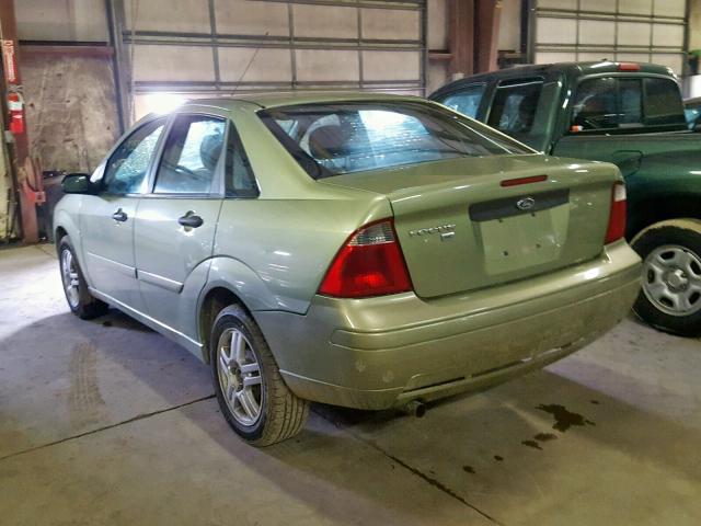 1FAFP34NX7W235838 - 2007 FORD FOCUS ZX4 GREEN photo 3