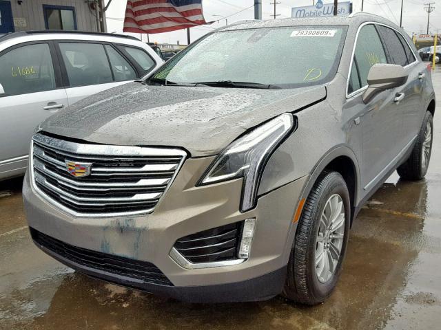 1GYKNBRS3HZ251610 - 2017 CADILLAC XT5 LUXURY BROWN photo 2