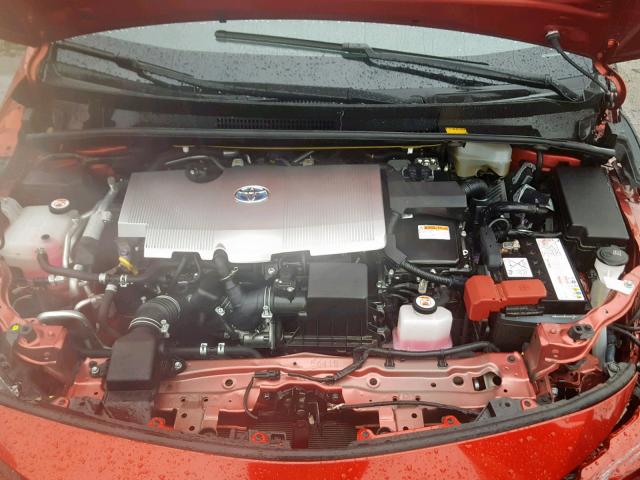 JTDKARFP7H3027592 - 2017 TOYOTA PRIUS PRIM 红色 照片 7