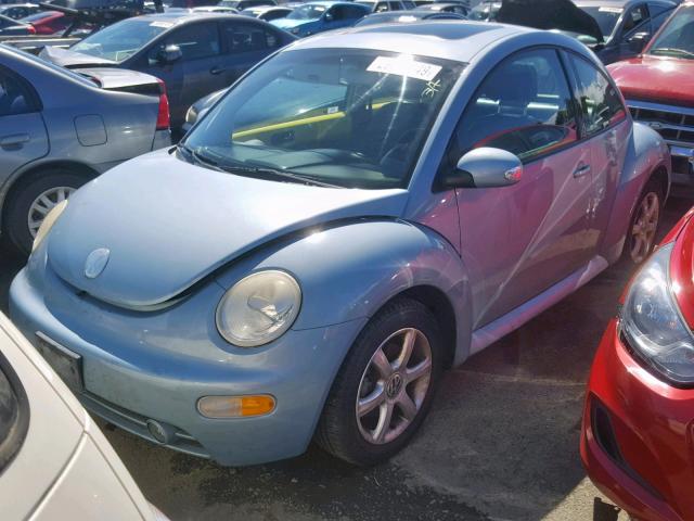 3VWCD31CX5M411743 - 2005 VOLKSWAGEN NEW BEETLE Blau Foto 2