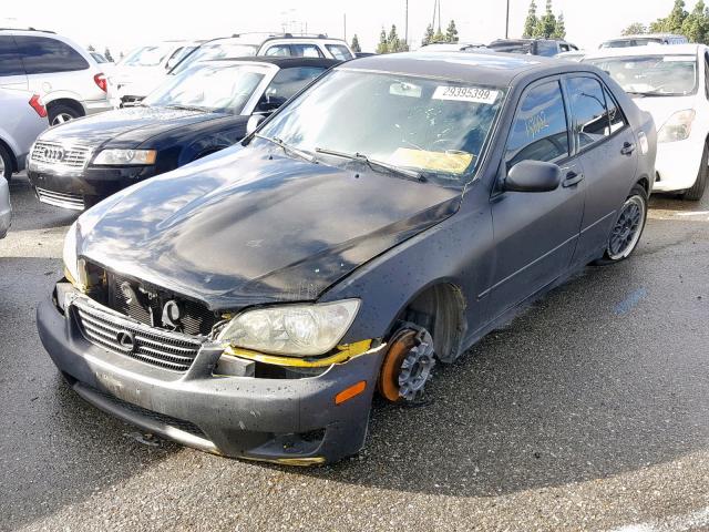 JTHBD182210002020 - 2001 LEXUS IS 300 BLACK photo 2