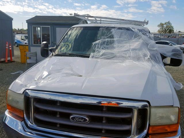 1FTSX31F81ED72358 - 2001 FORD F350 SRW S WHITE photo 9