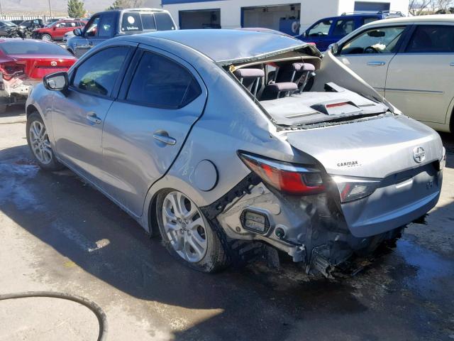 3MYDLBZV0GY121311 - 2016 TOYOTA SCION IA SILVER photo 3