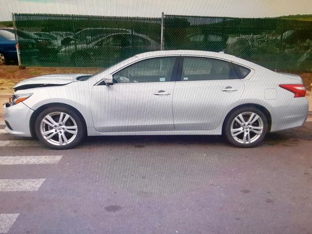 1N4BL3AP4HC134927 - 2017 NISSAN ALTIMA 3.5 SILVER photo 10